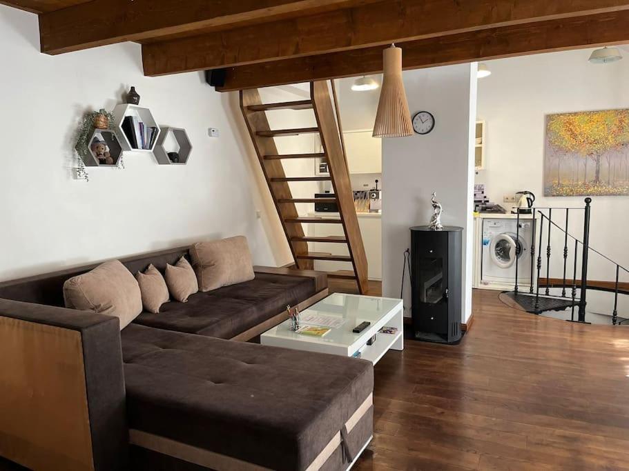 شقة Cozy 3 Story House In Old Town تالين المظهر الخارجي الصورة