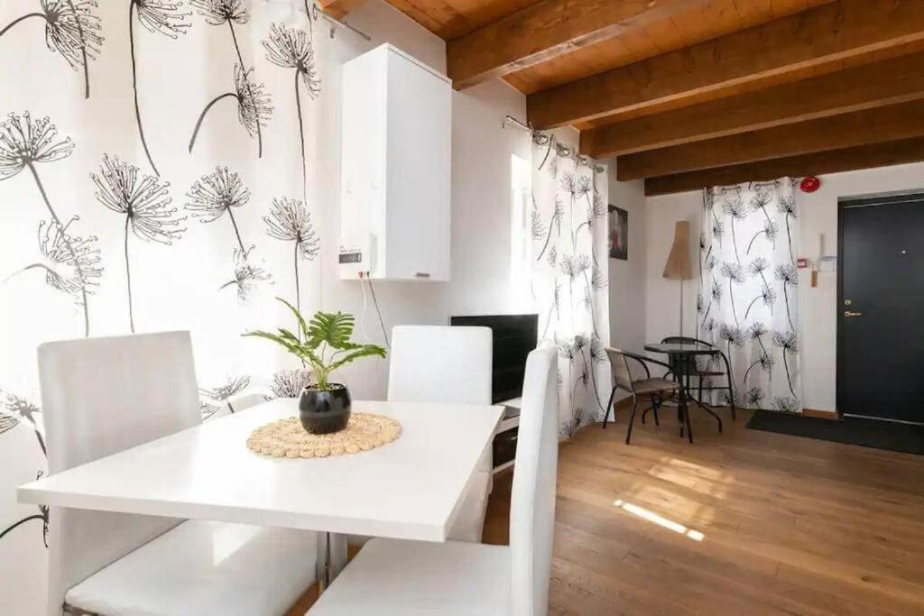 شقة Cozy 3 Story House In Old Town تالين المظهر الخارجي الصورة